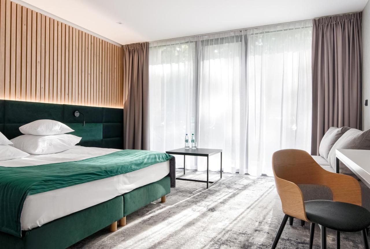 Szumy Park Hotel & Restaurant Susiec Εξωτερικό φωτογραφία